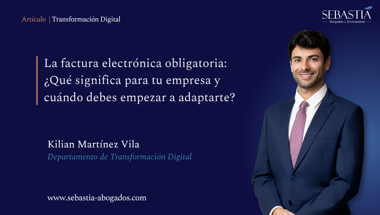 Escritor del artículo sobre factura electrónica